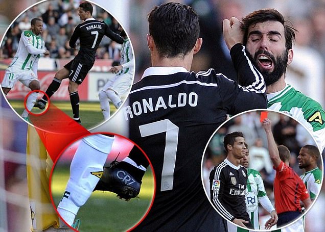 Ronaldo, Pemain Terbaik Dunia Minta Maaf setelah Pukul Edimar